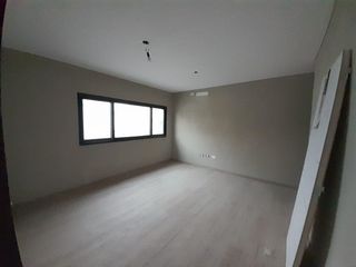 Foto 7 de Depósito en  Alquiler
