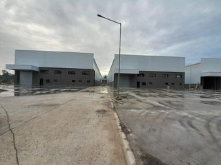Foto 8 de Depósito en  Alquiler