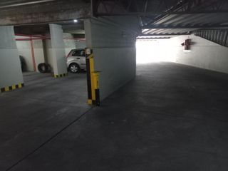 Foto 8 de Cochera cubierta en Venta en edificio residencial en Villa Luro