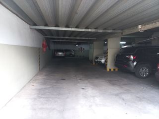 Foto 7 de Cochera cubierta en Venta en edificio residencial en Villa Luro