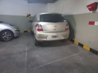 Foto 11 de Cochera cubierta en Venta en edificio residencial en Villa Luro