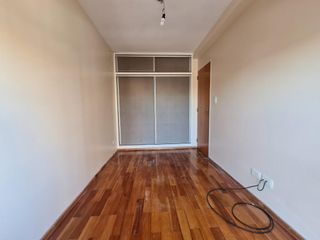 Foto 19 de Alquiler Echesortu Rosario Piso Exclusivo 3 dormitorios 2 baños Calefaccion Radiadores