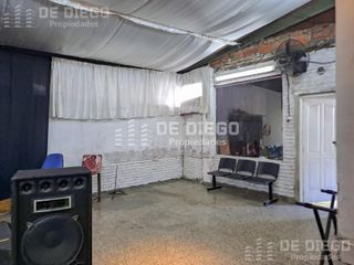 Foto 12 de Local/ Edificio Comercial sobre colectora Panamericana Olivos en Alquiler, Vicente López