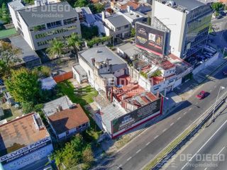 Foto 19 de Local/ Edificio Comercial sobre colectora Panamericana Olivos en Alquiler, Vicente López