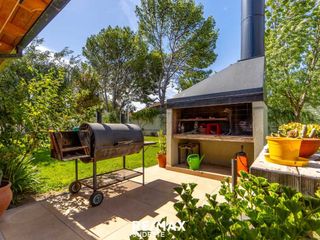 Foto 5 de Venta casa cuatro ambientes con amplio Jardin