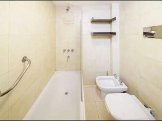 Foto 14 de ALQUILER DOS AMBIENTES - BAÑO Y TOILETTE