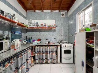 Foto 4 de Casa de 2 dormitorios en Venta en Berisso c patio