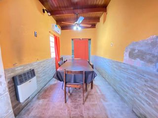 Foto 3 de Casa en venta La Plata 4 Dormitorios Parque