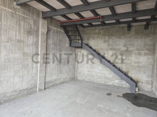 Foto 6 de Venta de Locales Comerciales en Centro Comercial Oasis, Norte de Guayaquil