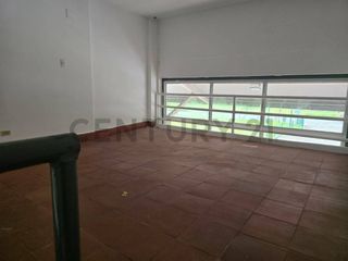 Foto 7 de Venta de Locales Comerciales en Centro Comercial Oasis, Norte de Guayaquil