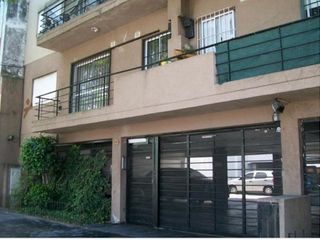 Foto 2 de VENTA COCHERA  CUBIERTA EN VILLA URQUIZA