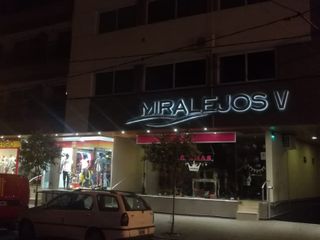 Foto 2 de LINDO DEPARTAMENTO EN VILLA CARLOS PAZ, CÉNTRICO. Edificio Miralejos 5.CÉNTRICO A 2 CUADRAS