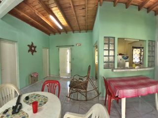 Foto 5 de Casa Chalet Alquiler Moreno