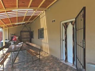 Foto 22 de Casa Chalet Alquiler Moreno