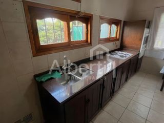 Foto 5 de ALQUILER CHALET 5 AMBIENTES EN EL PALOMAR.