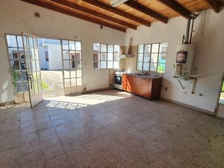 Foto 21 de VENTA EN BLOQUE CASA DE 6 DORMITORIOS