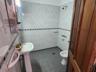 Foto 20 de VENTA EN BLOQUE CASA DE 6 DORMITORIOS