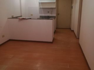 Foto 4 de EXCELENTE DEPARTAMENTO DE 2 AMB TIGRE . SARMIENTO 565