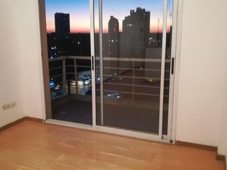 Foto 6 de EXCELENTE DEPARTAMENTO DE 2 AMB TIGRE . SARMIENTO 565