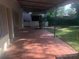 Foto 7 de La Yerra 2176- Country Golf Funes