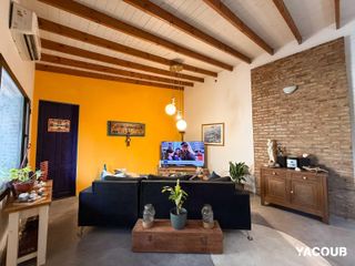 Foto 42 de Casa en venta - 5 Dormitorios 3 Baños - Villa Elvira