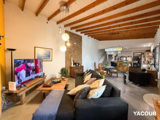 Foto 41 de Casa en venta - 5 Dormitorios 3 Baños - Villa Elvira