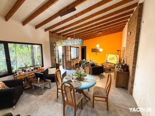 Foto 27 de Casa en venta - 5 Dormitorios 3 Baños - Villa Elvira