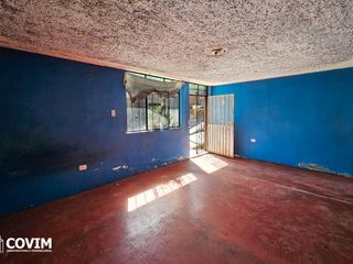 Foto 3 de Casa como Terreno en Venta en Alto Cayma – Urb. Cesar Vallejo