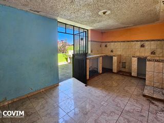 Foto 5 de Casa como Terreno en Venta en Alto Cayma – Urb. Cesar Vallejo