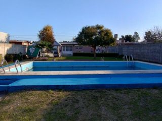 Foto 10 de Casa en venta - 3 Dormitorios 1 Baño - Cochera - 1.000mts2 - San Carlos, La Plata