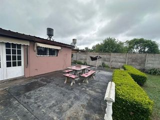 Foto 19 de Casa en venta - 3 Dormitorios 1 Baño - Cochera - 1.000mts2 - San Carlos, La Plata
