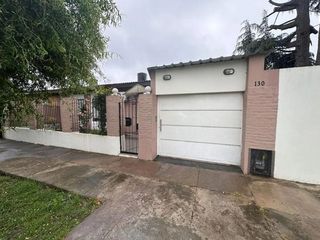 Foto 18 de Casa en venta - 3 Dormitorios 1 Baño - Cochera - 1.000mts2 - San Carlos, La Plata