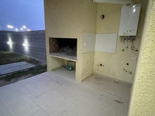 Foto 7 de Casa en  Barrio Perticone