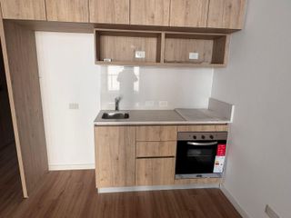 Foto 5 de Departamento en Alquiler Palermo 1 ambiente  con  amplio Balcón equipado con AA