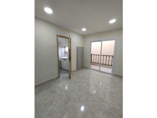 Foto 14 de CASA 5 AMBIENTES PARA USO PROFESIONAL-SALTA Y BROWN