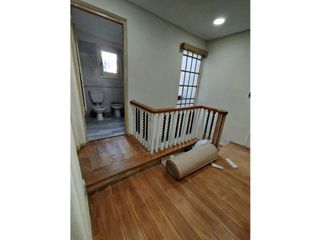 Foto 4 de CASA 5 AMBIENTES PARA USO PROFESIONAL-SALTA Y BROWN