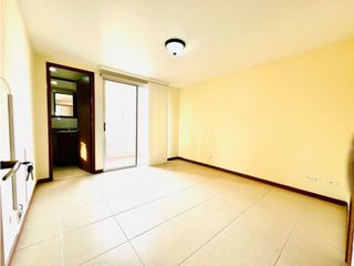 Foto 7 de VENDO APARTAMENTO EN LAURELES