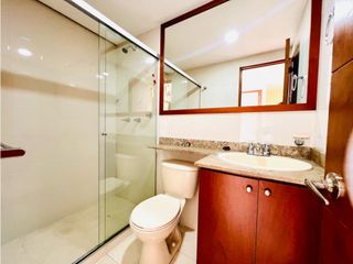 Foto 10 de VENDO APARTAMENTO EN LAURELES