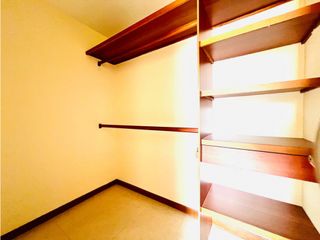 Foto 9 de VENDO APARTAMENTO EN LAURELES