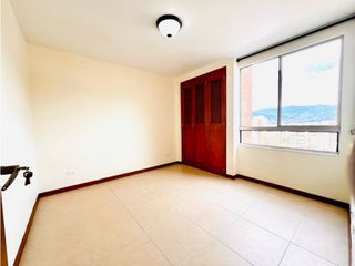 Foto 12 de VENDO APARTAMENTO EN LAURELES