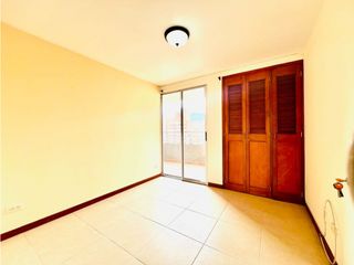 Foto 11 de VENDO APARTAMENTO EN LAURELES