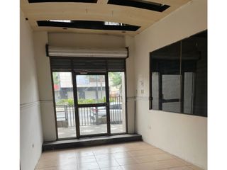 Foto 2 de Guayaquil Urdesa, Local Comercial  en Renta, 114m2, 3 Ambientes