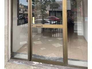 Foto 3 de Guayaquil Urdesa, Local Comercial  en Renta, 114m2, 3 Ambientes