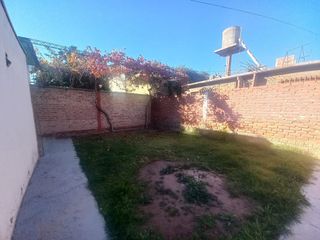 Foto 11 de REMAX VENDIMIA ALQUILA CASA EN UNIMEV GUAYMALLEN