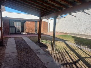 Foto 9 de REMAX VENDIMIA ALQUILA CASA EN UNIMEV GUAYMALLEN