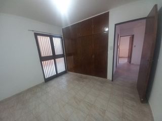 Foto 5 de REMAX VENDIMIA ALQUILA CASA EN UNIMEV GUAYMALLEN
