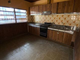 Foto 13 de Casa en alquiler en Moron Sur