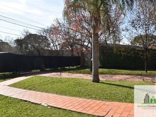 Foto 4 de Casa en alquiler de 4 dormitorios en Concordia