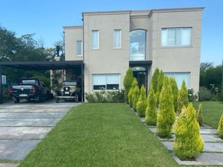 Foto 3 de CASA DE DISEÑO EXCLUSIVO - Haras Santa María