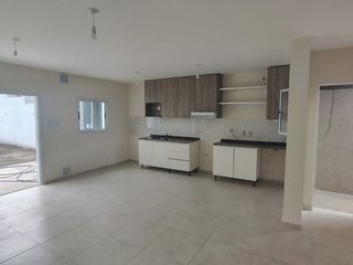 Foto 3 de ALQUILER DUPLEX DOCTA URBANIZACION INTELIGENTE